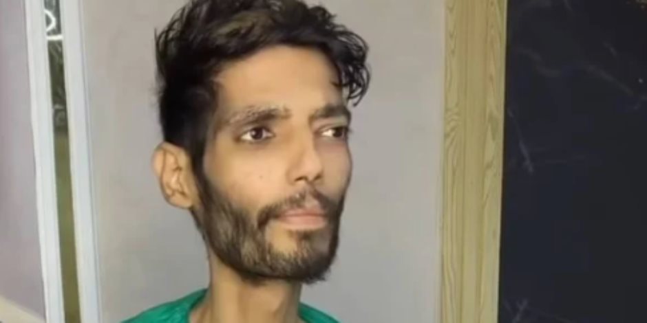 الطبيب المعالج لإبراهيم شيكا يحسم جدل أحاديث سرقة أعضاء اللاعب الراحل الطبيب المعالج لإبراهيم شيكا يحسم جدل أحاديث سرقة أعضاء اللاعب الراحل