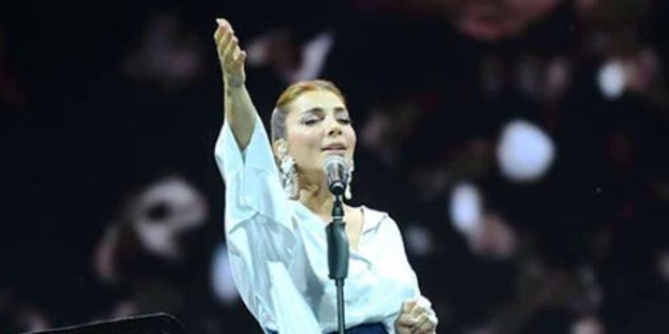 في حفل مهرجان العلمين .. أصالة توجه التحية لمصر وتغني لها «بنحبك»