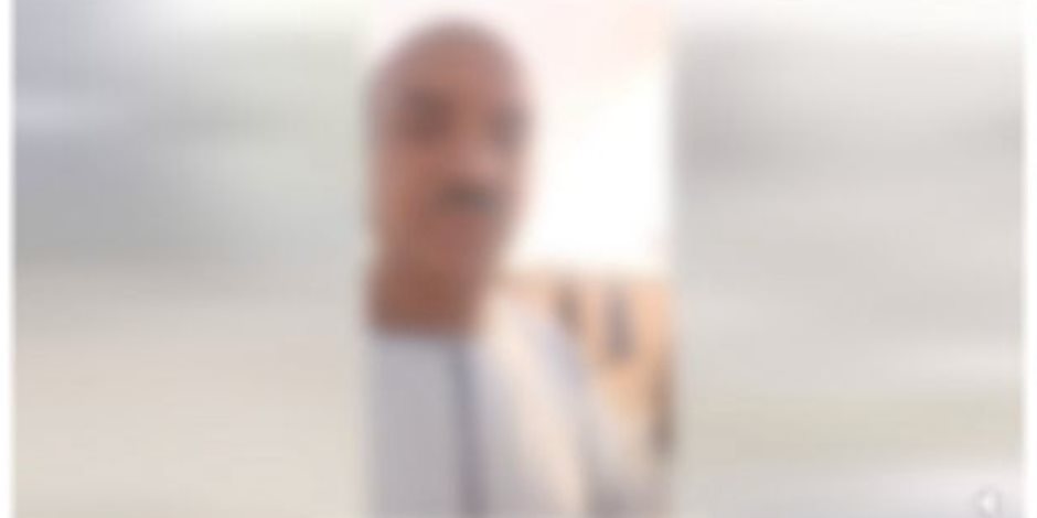 ضبط المتهم بالادعاء بعثورة على بطاقات التصويت بانتخابات مجلس الشيوخ بطريق أدفو ضبط المتهم بالادعاء بعثورة على بطاقات التصويت بانتخابات مجلس الشيوخ بطريق أدفو