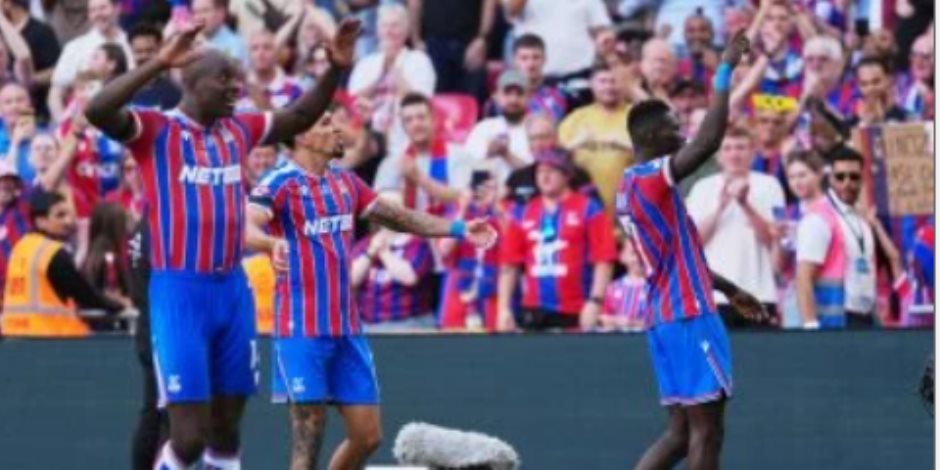 كريستال بالاس يتوج بطلا لكأس الدرع الخيرية 2025 رسميا على حساب ليفربول كريستال بالاس يتوج بطلا لكأس الدرع الخيرية 2025 رسميا على حساب ليفربول