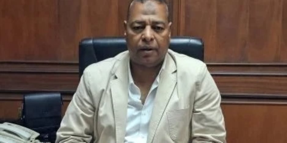 سفير كينيا يبحث فى نقابة العاملين بالزراعة تخصيص 5 آلاف فدان للمصريين بنيروبى