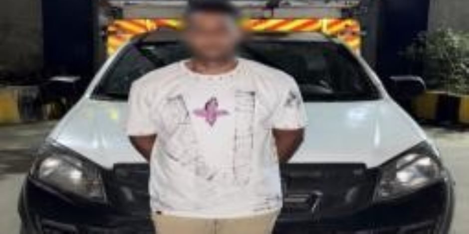 كشف ملابسات واقعة اصطدام سيارة نقل بدراجة نارية يستقلها شخص وكريمته في الجيزة كشف ملابسات واقعة اصطدام سيارة نقل بدراجة نارية يستقلها شخص وكريمته في الجيزة