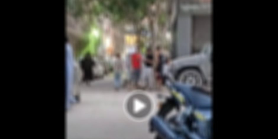 الداخلية تكشف ملابسات مقطع فيديو بمواقع التواصل تضمن قيام بعض الأشخاص بإستيقاف أحد الطلاب والإستيلاء على هاتفه المحمول بالإكراه بالجيزة