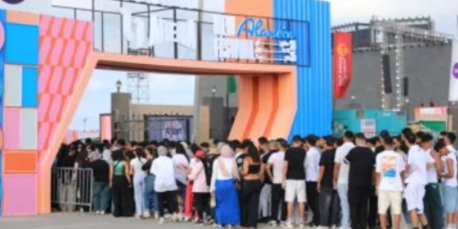 حفلات مهرجان العلمين.. مسرح UArena يستعد لاستقبال حفل مروان بابلو وليجى سى وشهاب