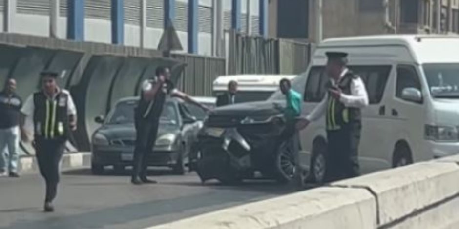 تفاصيل محاولة هروب قائد سيارة حادث أكتوبر.. أصاب 4 أشخاص وأتلف 3 سيارات