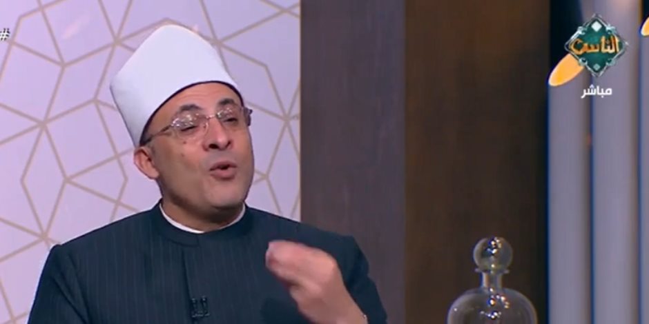 الدكتور هشام عبد العزيز علي قناة الناس..يتحدث عن أهمية اللغة العربية في المحافظة على الهوية الوطنية