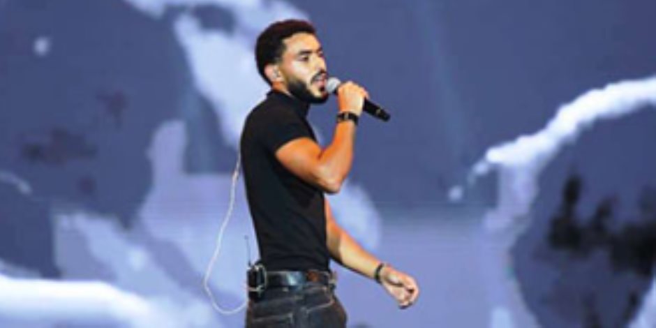 خالد على شقيق ويجز يقدم عددا من أغانيه بفقرته خلال حفل مهرجان العلمين خالد على شقيق ويجز يقدم عددا من أغانيه بفقرته خلال حفل مهرجان العلمين