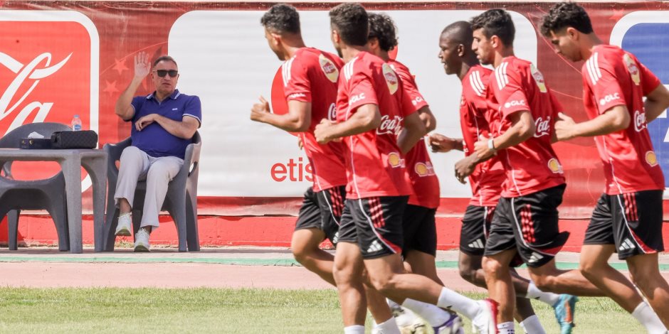 تشكيل الأهلي المتوقع أمام بيراميدز.. زيزو وبن شرقي وشريف في الهجوم تشكيل الأهلي المتوقع أمام بيراميدز.. زيزو وبن شرقي وشريف في الهجوم