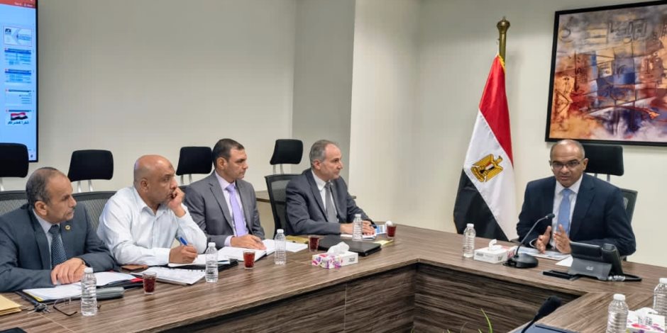 نائب وزير الإسكان يترأس اجتماع متابعة تصنيع المهمات الكهروميكانيكية بمشروعات المياه نائب وزير الإسكان يترأس اجتماع متابعة تصنيع المهمات الكهروميكانيكية بمشروعات المياه