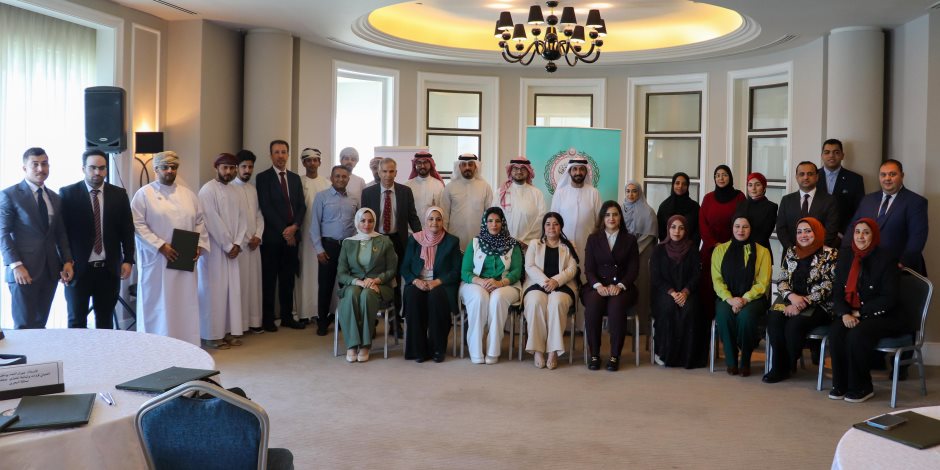 رئيس البرلمان العربي : إطلاق أول ماجستير مهني في الدبلوماسية البرلمانية.. والإعلان عن التفاصيل الشهر المقبل رئيس البرلمان العربي : إطلاق أول ماجستير مهني في الدبلوماسية البرلمانية.. والإعلان عن التفاصيل الشهر المقبل