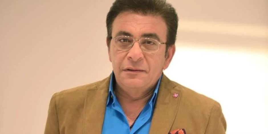 بعد الحكم عليه بالسجن 10 سنوات.. تفاصيل وفاة المذيع عاطف كامل بأزمة قلبية