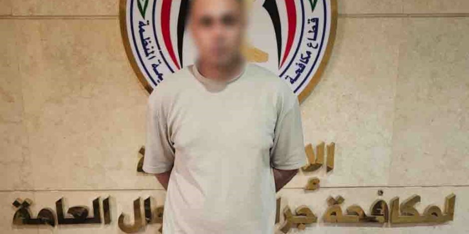 ضبط شخص غافل صديقه وقام بتحويل مبلغ مالي من حسابه الشخصي دون علمه ضبط شخص غافل صديقه وقام بتحويل مبلغ مالي من حسابه الشخصي دون علمه