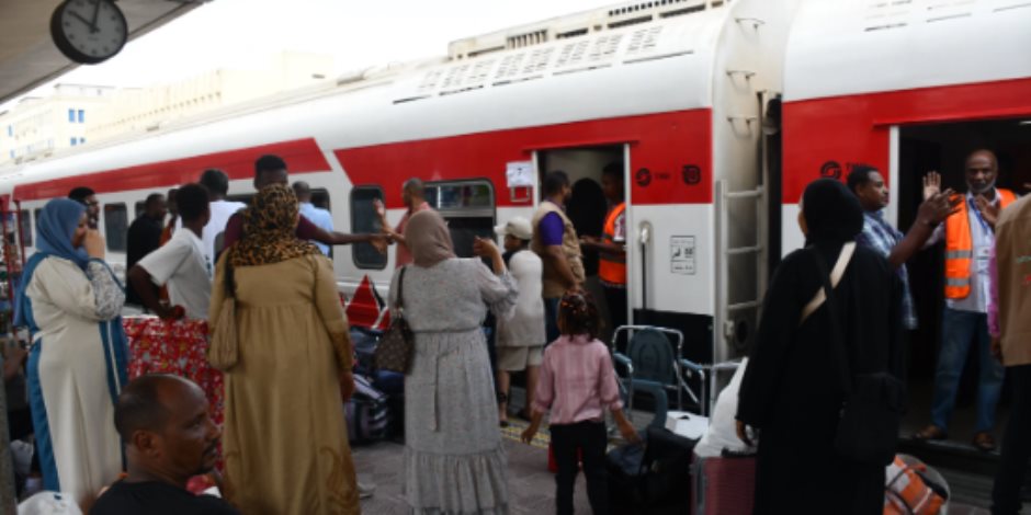 اليوم انطلاق رحلة القطار الثامنة لتسهيل العودة الطوعية للأشقاء السودانيين.. صور