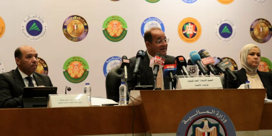 وزير المالية: الإعلام يلعب دورًا محوريًا ومؤثرًا في مسار الإصلاح المالي والاقتصادي والضريبي وزير المالية: الإعلام يلعب دورًا محوريًا ومؤثرًا في مسار الإصلاح المالي والاقتصادي والضريبي