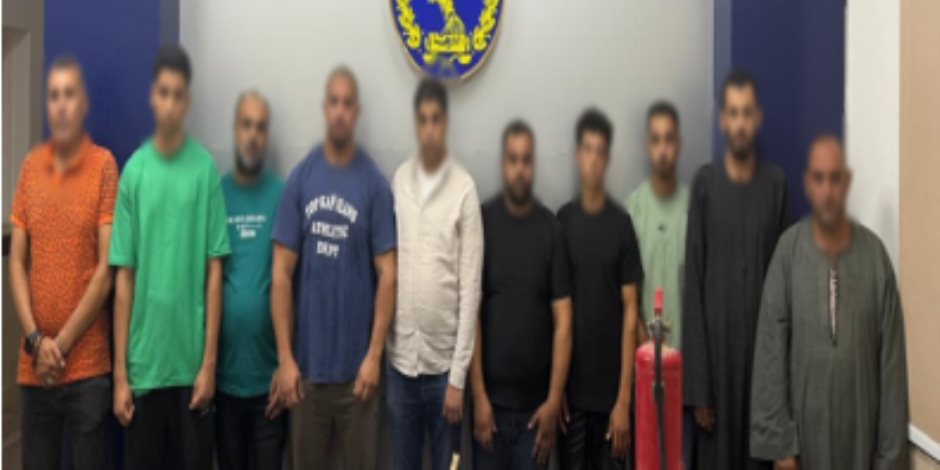 ضبط أسرة عروسين بني سويف بعد مشاجرة داخل إحدى القاعات ضبط أسرة عروسين بني سويف بعد مشاجرة داخل إحدى القاعات