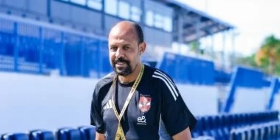 الأهلي يخطر عماد النحاس بقيادة التدريبات لحين التعاقد مع مدرب أجنبي الأهلي يخطر عماد النحاس بقيادة التدريبات لحين التعاقد مع مدرب أجنبي