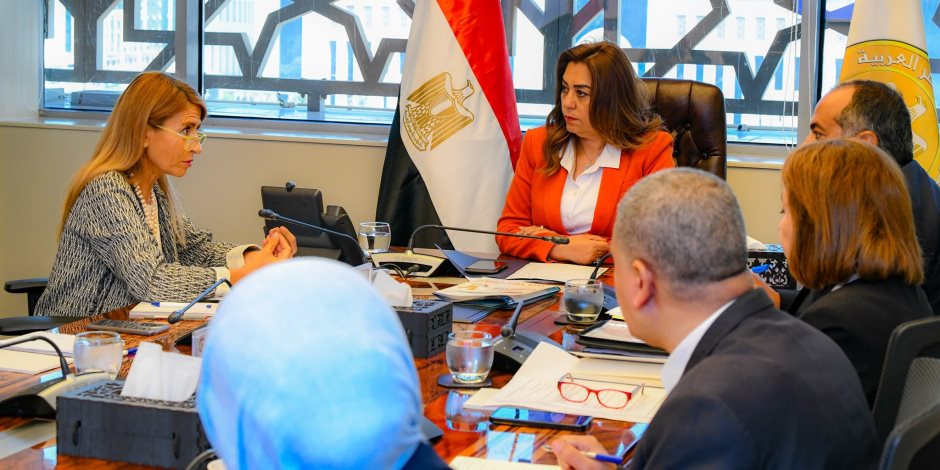 وزيرة التنمية المحلية تبحث مع مديرة مكتب اليونسكو الإقليمي بالقاهرة مجالات التعاون المشترك بين الجانبين وزيرة التنمية المحلية تبحث مع مديرة مكتب اليونسكو الإقليمي بالقاهرة مجالات التعاون المشترك بين الجانبين