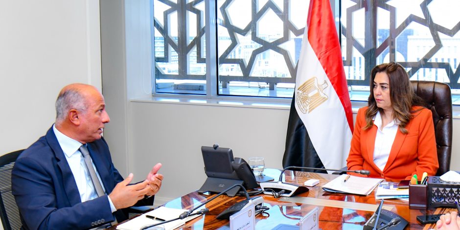 وزيرة التنمية المحلية والقائم بأعمال وزير البيئة تعقد اجتماعًا تنسيقيًا مع مساعد وزير الخارجية لشئون المناخ و البيئة والتنمية المستدامة وزيرة التنمية المحلية والقائم بأعمال وزير البيئة تعقد اجتماعًا تنسيقيًا مع مساعد وزير الخارجية لشئون المناخ و البيئة والتنمية المستدامة