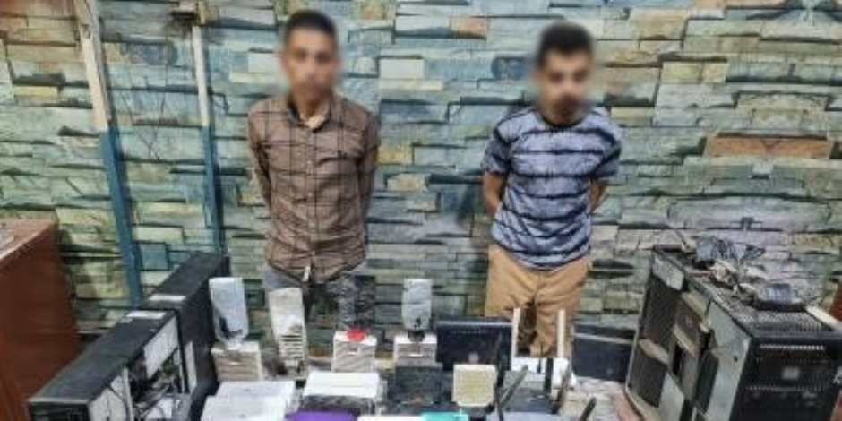 ضبط شخصان يديران محطة بث تلفزيونى لاسلكية بدون ترخيص فى الجيزة ضبط شخصان يديران محطة بث تلفزيونى لاسلكية بدون ترخيص فى الجيزة