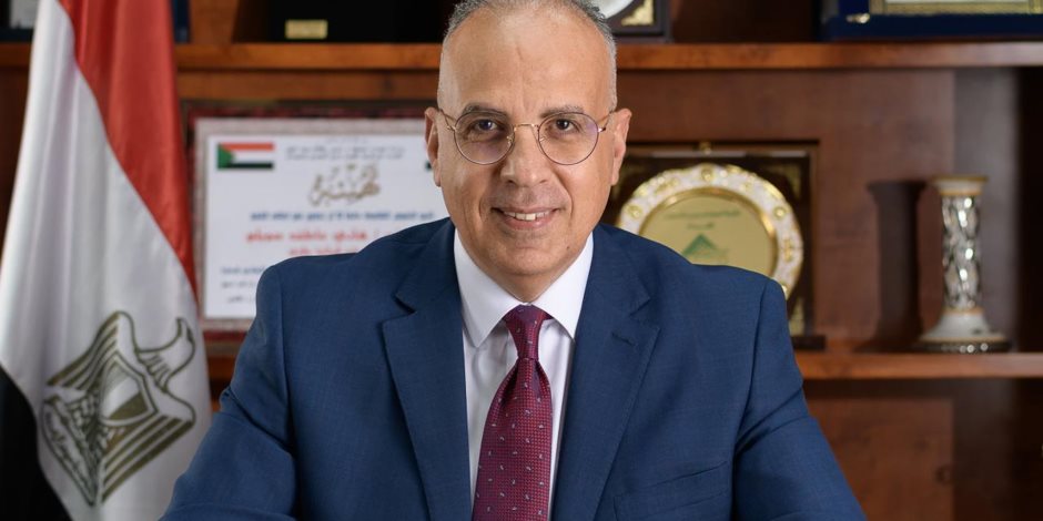 وزير الري يتابع الجهود البحثية للمركز القومي لبحوث المياه في دعم منظومة إدارة الموارد المائية في مصر وزير الري يتابع الجهود البحثية للمركز القومي لبحوث المياه في دعم منظومة إدارة الموارد المائية في مصر