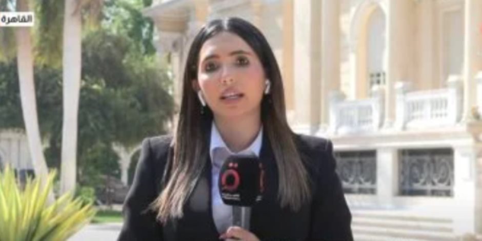 مراسلة القاهرة الإخبارية: وزيرا خارجية مصر وإيران بحثا تعزيز العلاقات مراسلة القاهرة الإخبارية: وزيرا خارجية مصر وإيران بحثا تعزيز العلاقات