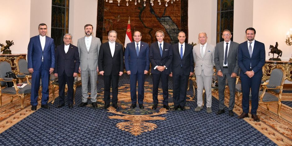الرئيس السيسى يستقبل وزير خارجية إيران ومدير الوكالة الدولية للطاقة الذرية الرئيس السيسى يستقبل وزير خارجية إيران ومدير الوكالة الدولية للطاقة الذرية