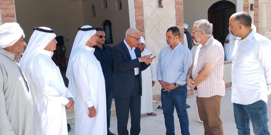 محافظ شمال سيناء يزور قرية الجورة بالشيخ زويد ويؤكد : الدولة حريصة على دعم القرى والمناطق التنموية (صور)