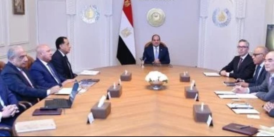 الرئيس السيسى يوجه بالاستفادة من سياسة الدولة الرامية لتوطين الصناعة وتعزيز الإنتاج