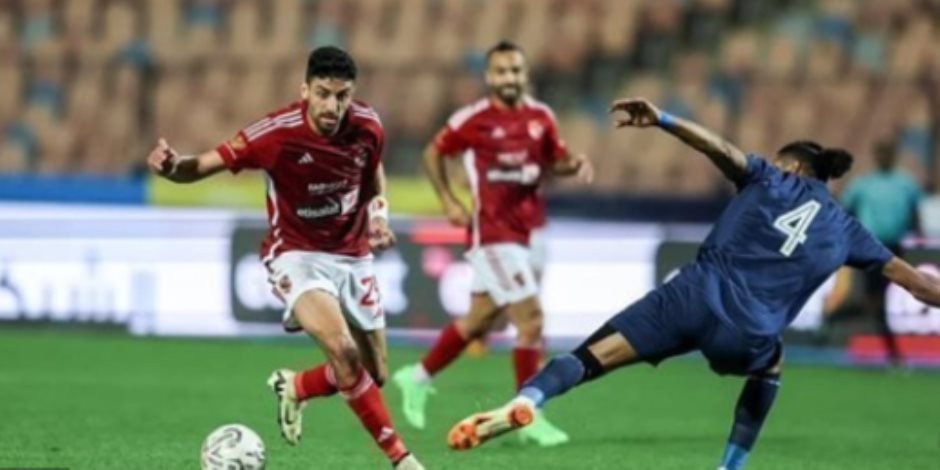 الأهلى يواصل نزيف النقاط ويتعادل مع إنبى 1-1 فى الظهور الأول مع النحاس.. صور الأهلى يواصل نزيف النقاط ويتعادل مع إنبى 1-1 فى الظهور الأول مع النحاس.. صور