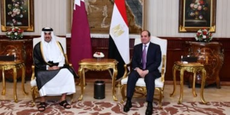 الرئيس السيسى وأمير قطر: نرفض بشكل قاطع أي محاولات لتهجير الفلسطينيين من أرضهم