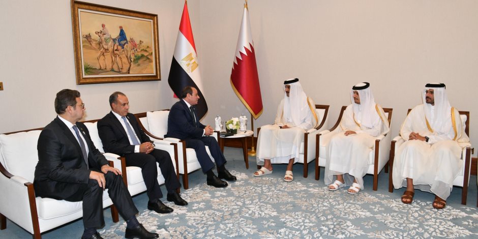 الرئيس السيسى يلتقى أمير قطر ويؤكد استعداد مصر التام لتقديم كافة أشكال الدعم لصون سيادة الدوحة
