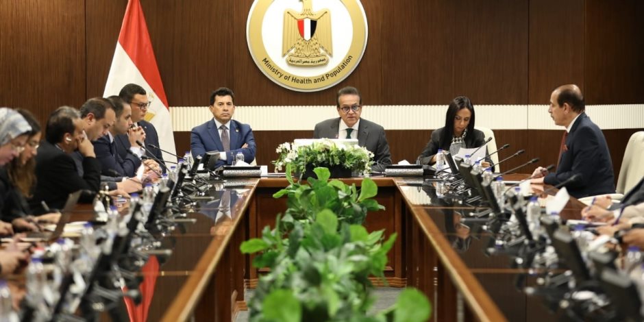 وزير الصحة يترأس اجتماع لجنة الدعم الصحي والاجتماعي للجرحى والمرضى من قطاع غزة