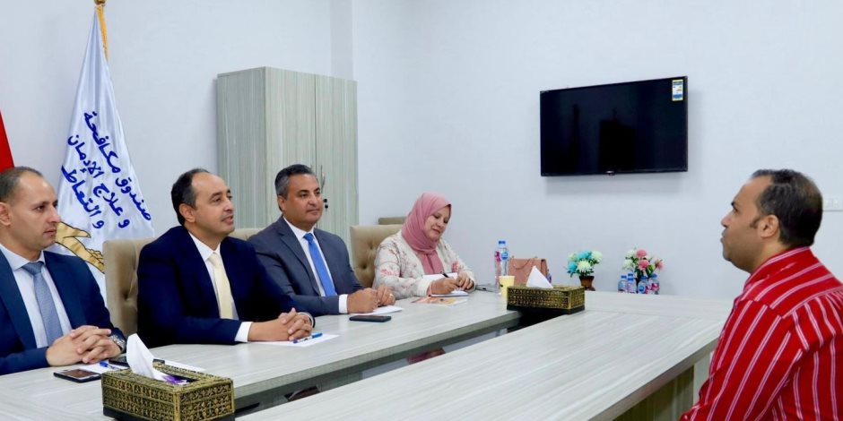  مكافحة الإدمان وجامعة القاهرة يجريان الاختبارات للمتقدمين لدبلوم خفض الطلب على المخدرات 