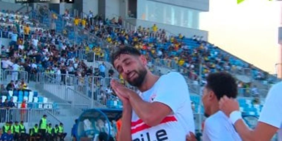 بسبب خطأ المدافع .. عدى الدباغ يضيف الهدف الثاني للزمالك في مرمي الإسماعيلي