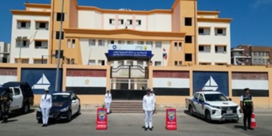 الداخلية: انتشار أمني مكثف بمحيط المدارس والمعاهد والجامعات تزامناً مع بدء العام الدراسى الجديد