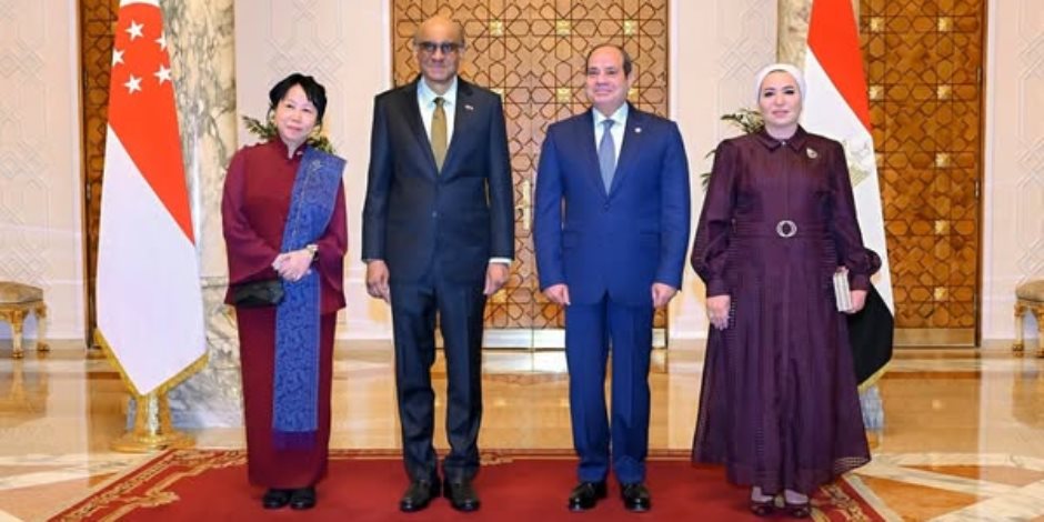 السيدة انتصار السيسي ترحب بجين يوميكو أتوغي حرم رئيس سنغافورة في زيارتها إلى مصر السيدة انتصار السيسي ترحب بجين يوميكو أتوغي حرم رئيس سنغافورة في زيارتها إلى مصر