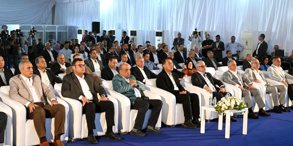 محافظ الإسماعيلية: الدولة أولت اهتماما كبيرا بالمنطقة الاقتصادية لقناة السويس محافظ الإسماعيلية: الدولة أولت اهتماما كبيرا بالمنطقة الاقتصادية لقناة السويس