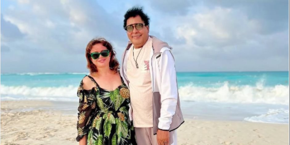 إلهام شاهين في صورة مع محمد منير: بنحبك ياكينج وربنا يسعدك كما أسعدت الملايين