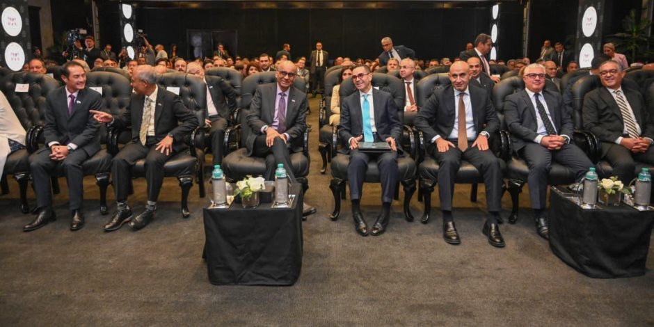 وزارة الاستثمار والتجارة الخارجية تستضيف منتدى الأعمال المصري السنغافوري: شراكة استراتيجية لآفاق جديدة من الاستثمار والتعاون