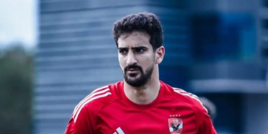 مباراة القمة.. محمد علي بن رمضان يعود لتشكيل الأهلي أمام الزمالك 