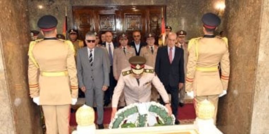 الرئيس السيسى ينيب وزير الدفاع للمشاركة فى إحياء ذكرى رحيل الزعيم جمال عبدالناصر