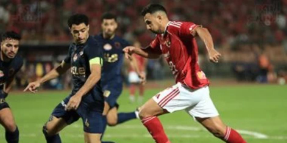 الأهلي يحتفل بالفوز على الزمالك في القمة: للقاهرة لون واحد.. صورة