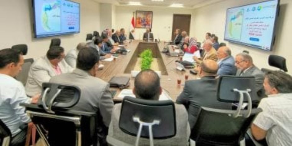 نائب وزير الإسكان يتابع موقف مشروعات الصرف الصحى فى الأقصر