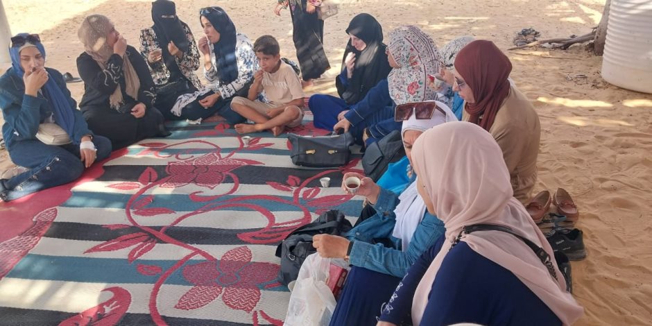 مبادرة "قطار الإنسانية" تصل قرىة "العبيدات" بالشيخ زويد في شمال سيناء (صور)