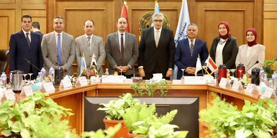 إدراج المكون العلمي للوقاية من تعاطي المواد المخدرة بمنهج مادة "القضايا المجتمعية" 