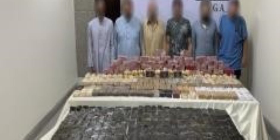 ضبط بؤر إجرامية للاتجار بالمخدرات ومصرع 3 عناصر شديدة الخطورة في 3 محافظات