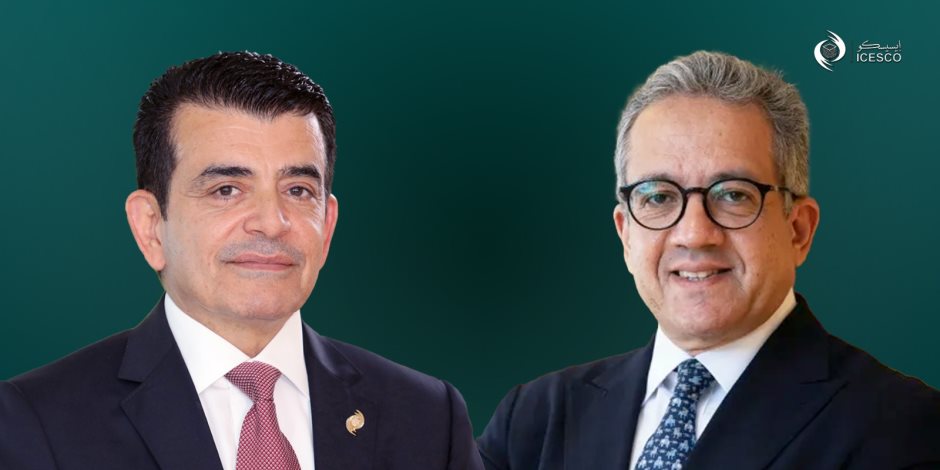 المدير العام للإيسيسكو يهنئ الدكتور خالد العناني بمناسبة انتخابه مديراً عاماً لليونسكو