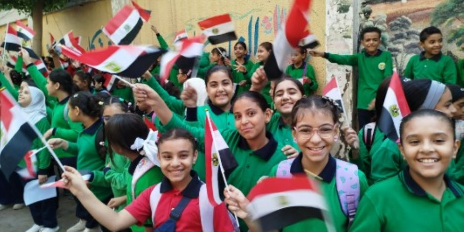 «أجيال الوعي والفخر».. احتفالات نصر أكتوبر تزين مدارس المحروسة