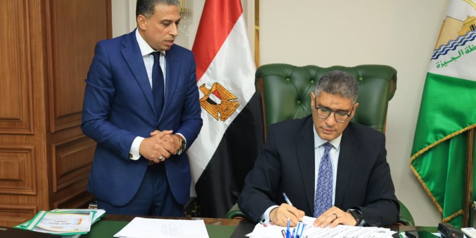 محافظ الجيزة يعتمد حركة مديري ووكلاء الإدارات التعليمية