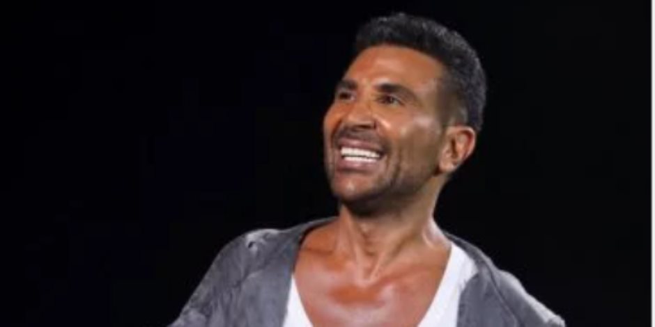 أحمد سعد يطرح "بلدنا فى فرحة" احتفالا بتأهل مصر لكأس العالم (فيديو)